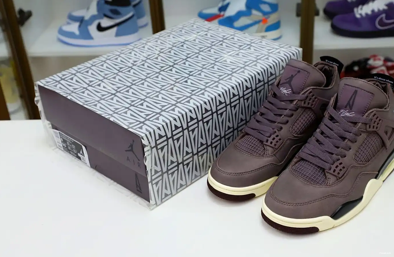 AIR JORDAN AM 4 0325